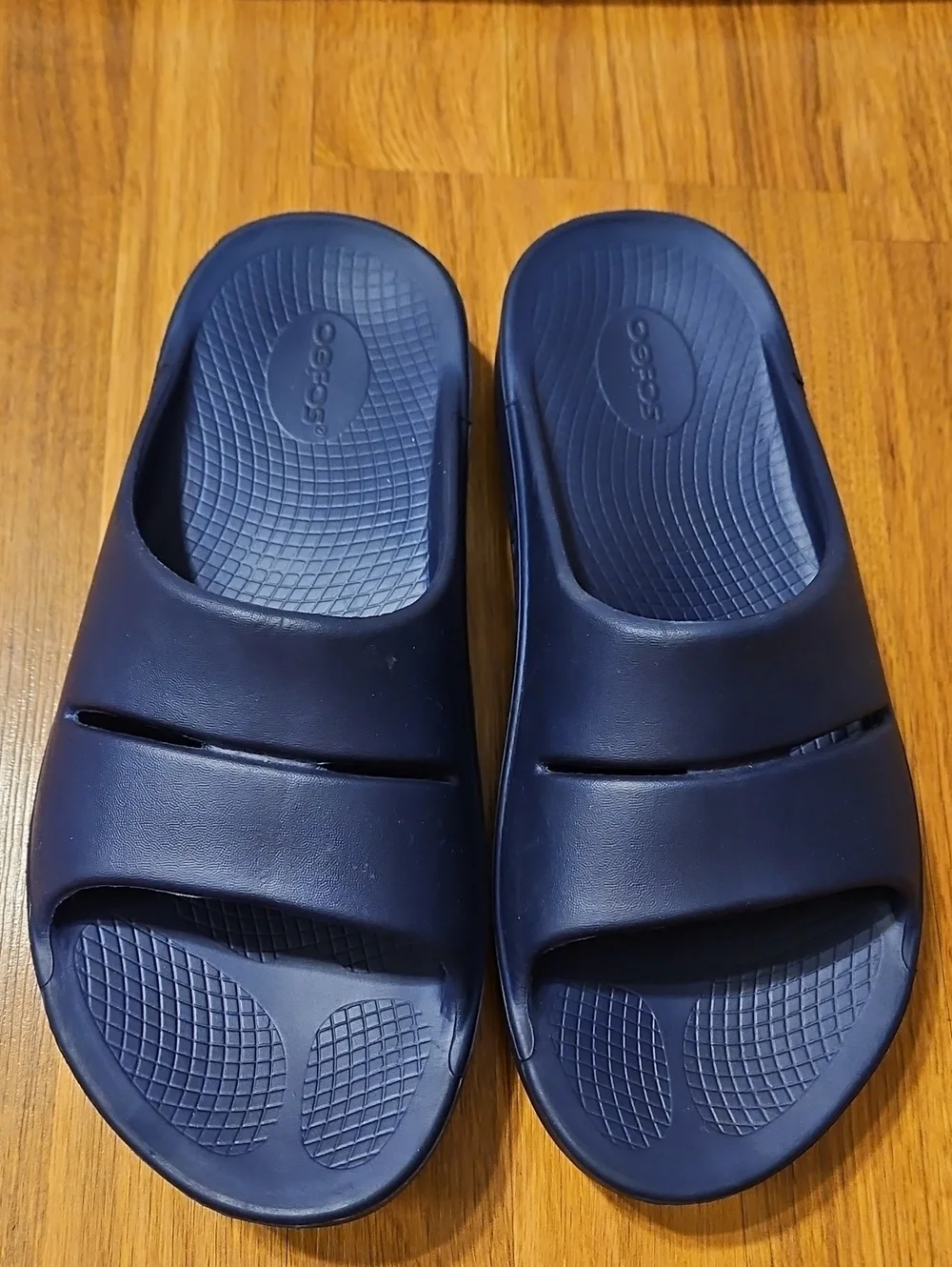Oofos Navy Slides Size 10 Men Or 12 Women